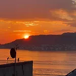 With A Beautiful View In The Center Of Leilighet *